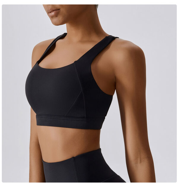 【Wankitu】Versatile and figure-flattering yoga sports bra
